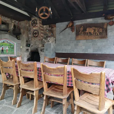 Pensión възрожденски комплекс чардакъ 4*