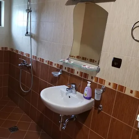 възрожденски комплекс чардакъ Guest house