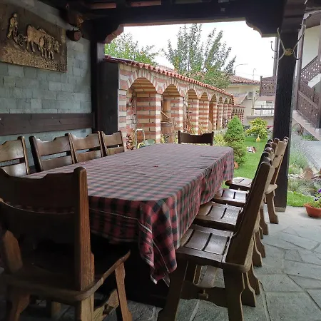 Pensión възрожденски комплекс чардакъ 4*