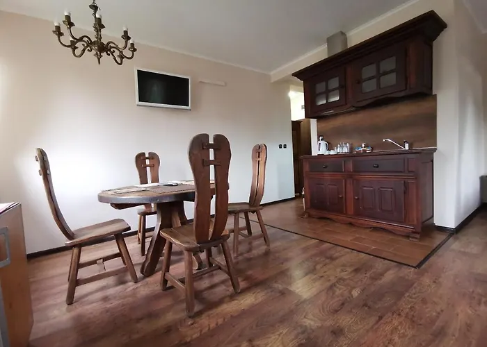 възрожденски комплекс чардакъ 4* Sopot