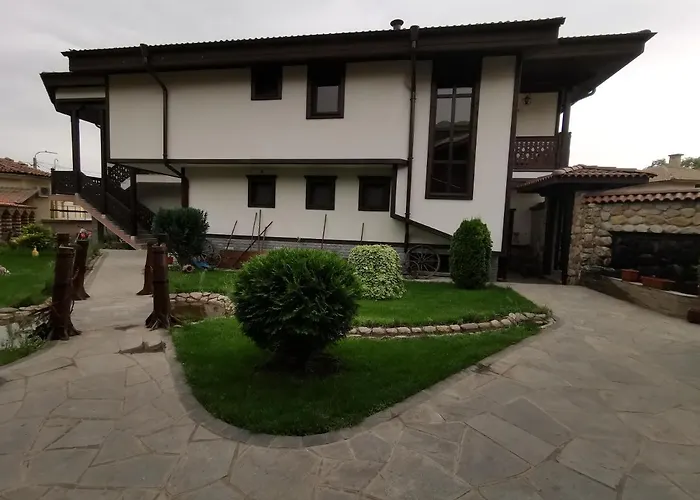 Affittacamere възрожденски комплекс чардакъ 4*