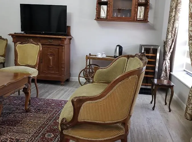 възрожденски комплекс чардакъ 4*